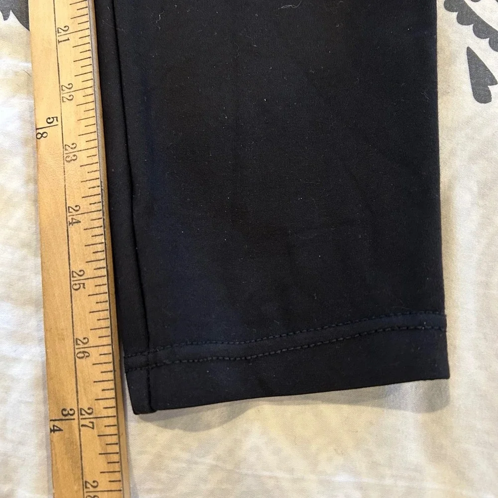 White House Black Market Skinny Leg Pants Black Size 4R Women's‎